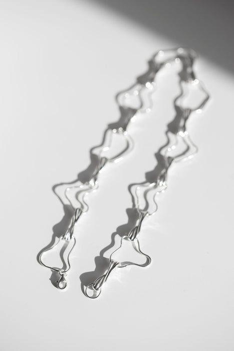 Sterling Silver Twists to Shapes Choker