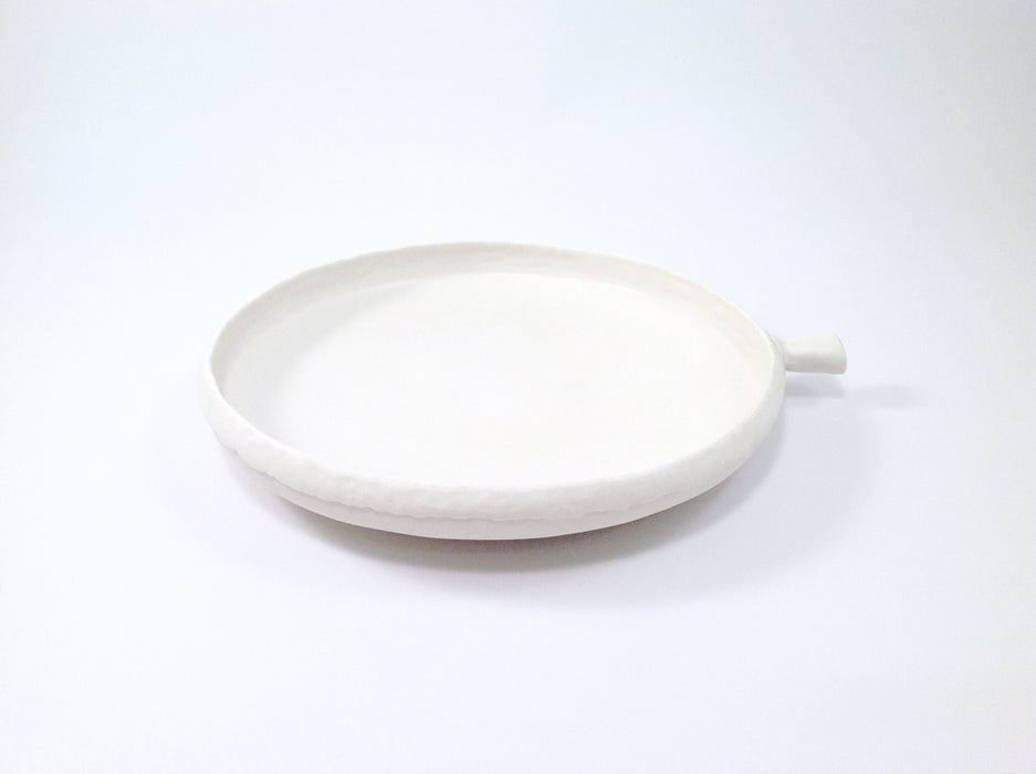 Stoney Plate (Medium) by Queenie Xu